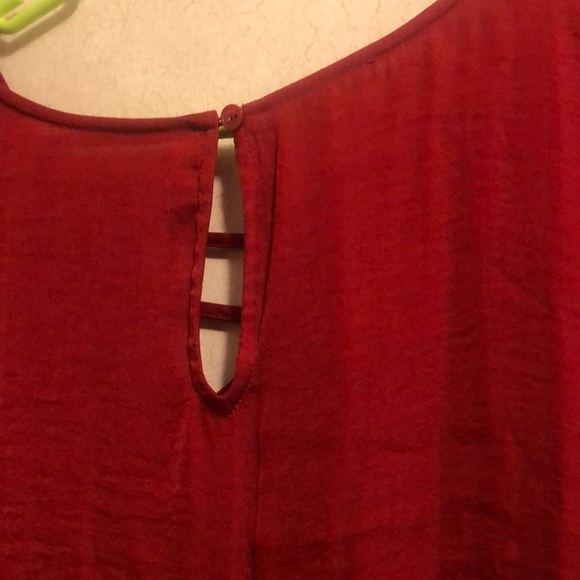 Shirt - Picture 4 of 4